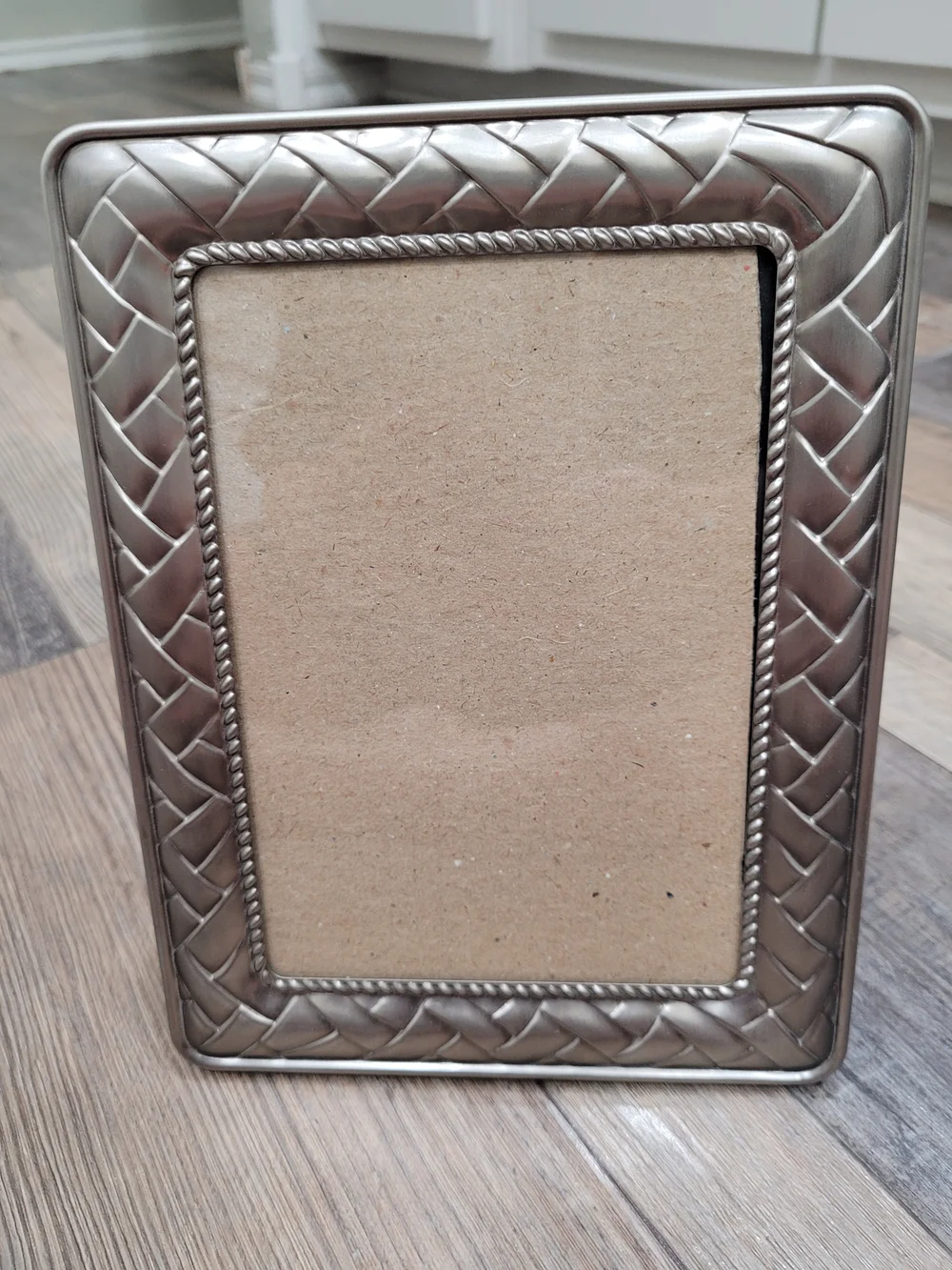 Fetco Photo Frame 5x7 Picture Basketweave APattern Brushed Brass